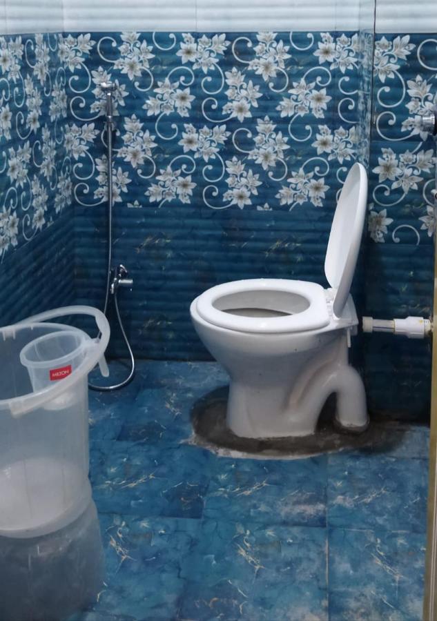 Shree Gajlaxmi Hotel Walking Distance From Mahakaleswar Ujjain Dış mekan fotoğraf