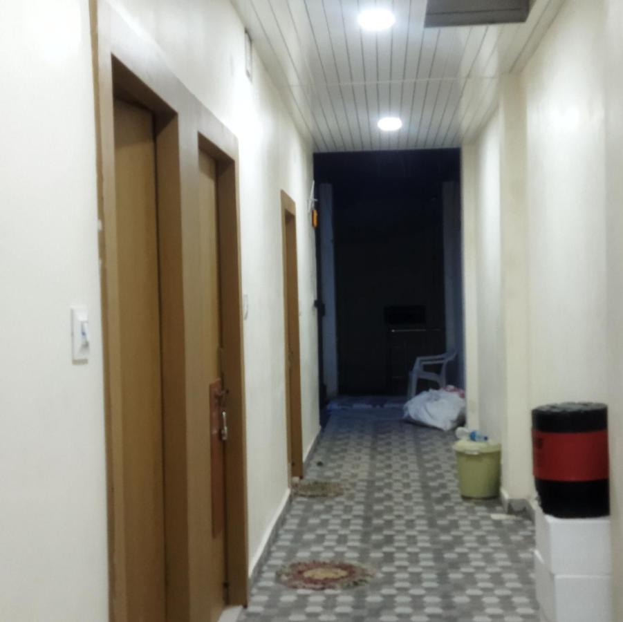 Shree Gajlaxmi Hotel Walking Distance From Mahakaleswar Ujjain Dış mekan fotoğraf